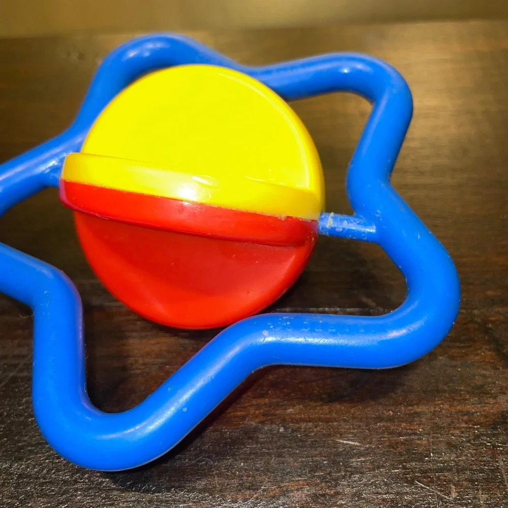 Vintage Johnson & Johnson Red blue Yellow Star Ball Rattle Star Toy‎ 1980's